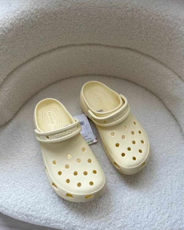 Crocs Women's Classic Platform Clog - White